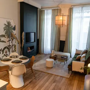 Beige Hospitalite - Coco - Hypercentre-2chambres-parking-zen Saint-Etienne (Loire)
